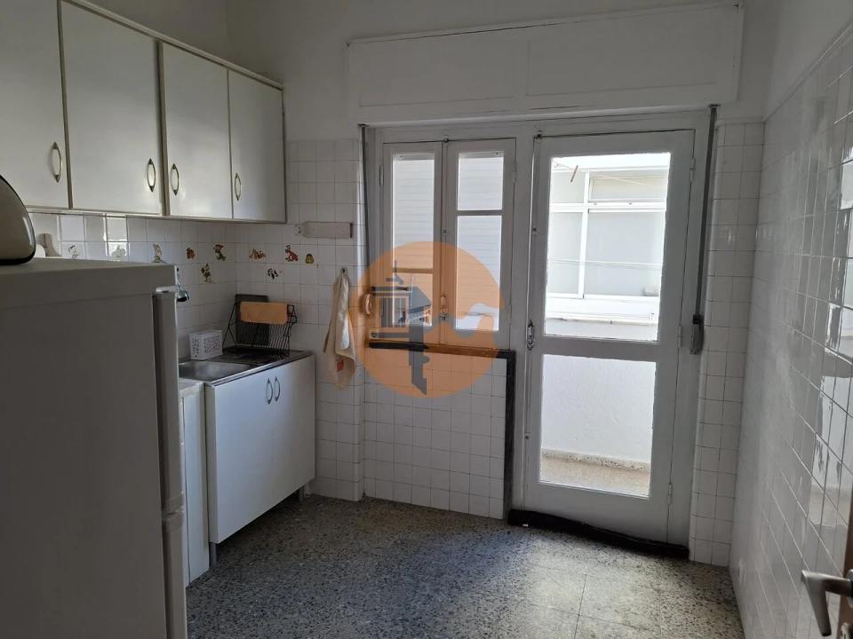Apartamento T2 para Venda em Vila Real de Santo Antonio Foto 10