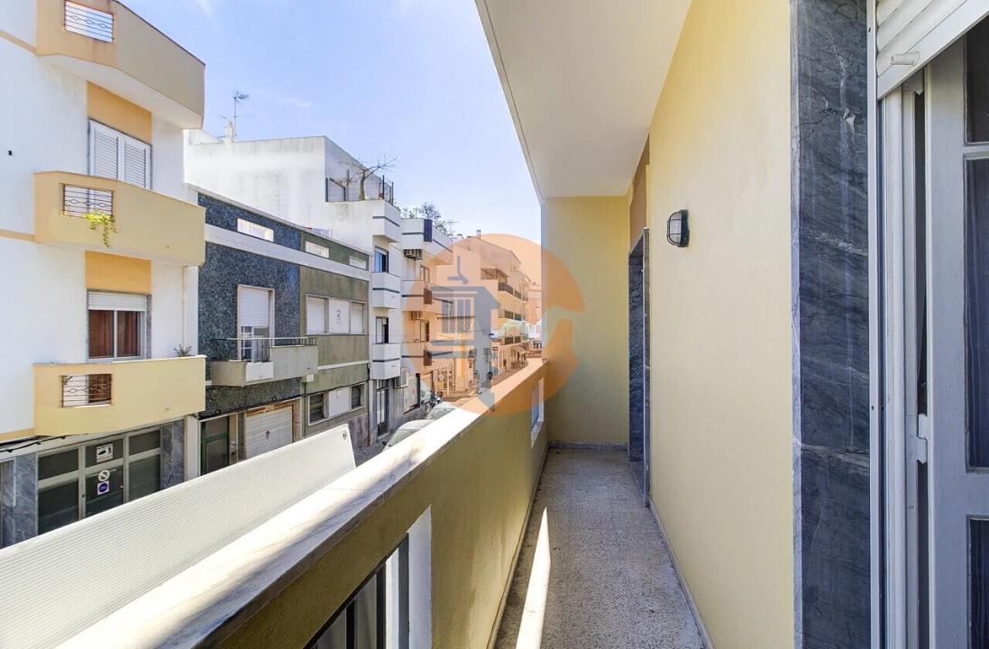Apartamento T2 para Venda em Vila Real de Santo Antonio Foto 8