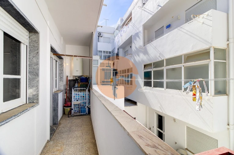 Apartamento T2 para Venda em Vila Real de Santo Antonio Foto 12