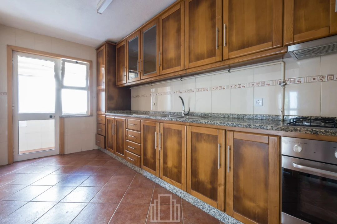 Apartamento T2 para Venda em Ovar, São João, Arada e São Vicente de Pereira Jusã Foto 5