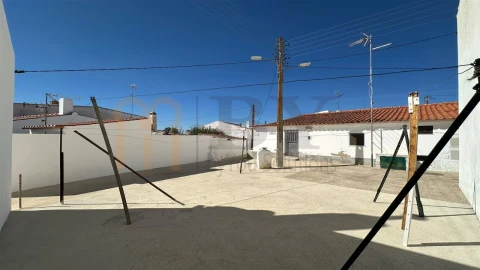 Terreno para Venda em Santana de Cambas