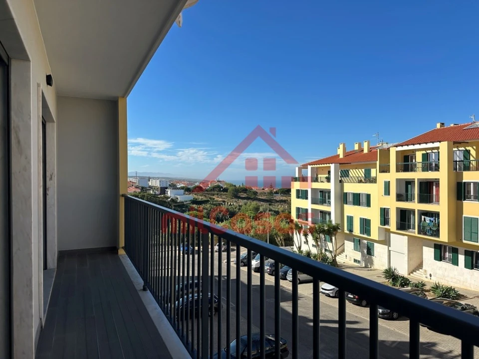 Apartamento T3 para Arrendamento em Ericeira Foto 2