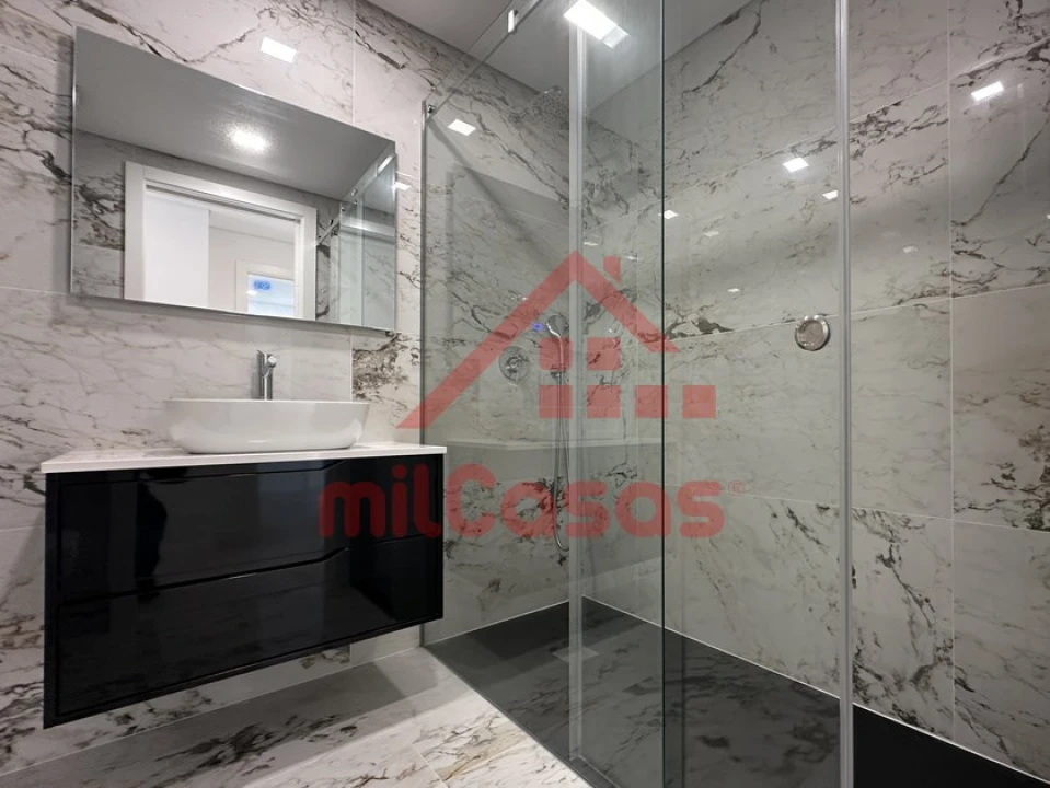 Apartamento T3 para Arrendamento em Ericeira Foto 14