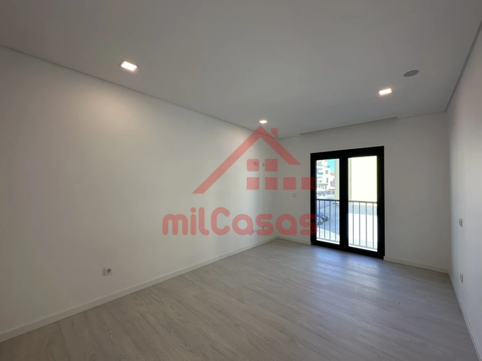 Apartamento T3 para Arrendamento em Ericeira Foto 28