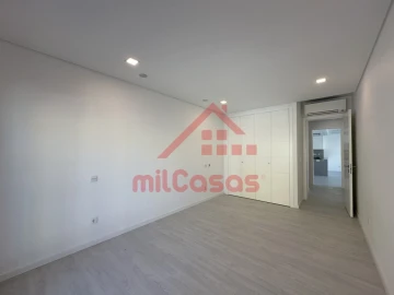 Apartamento T3 para Arrendamento em Ericeira