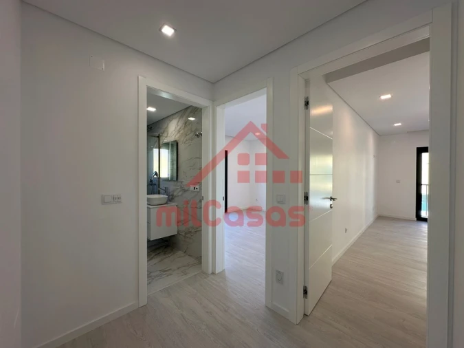 Apartamento T3 para Arrendamento em Ericeira Foto 24