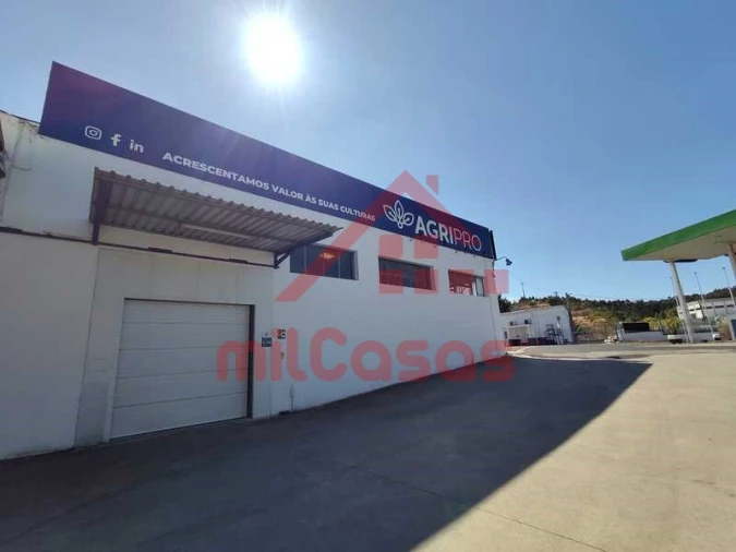 Armazém para Arrendamento em Santa Maria, São Pedro e Matacães Foto 32