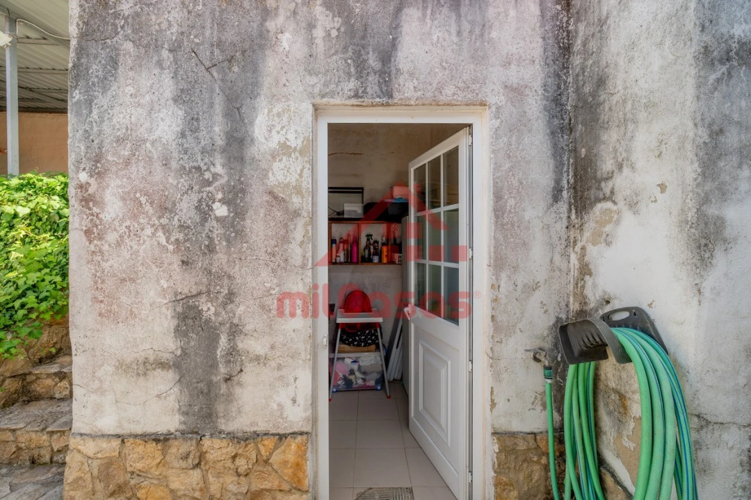 Moradia T2 para Venda em Maxial e Monte Redondo Foto 20