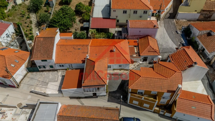 Moradia T2 para Venda em Maxial e Monte Redondo Foto 23