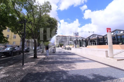Apartamento T2 para Venda em Avenidas Novas