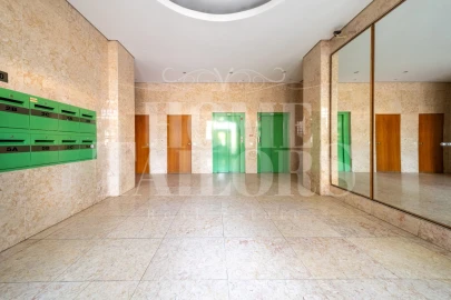 Apartamento T2 para Venda em Avenidas Novas