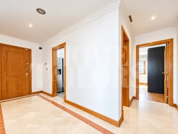 Apartamento T2 para Venda em Avenidas Novas