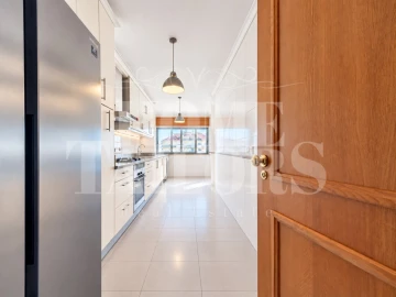 Apartamento T2 para Venda em Avenidas Novas