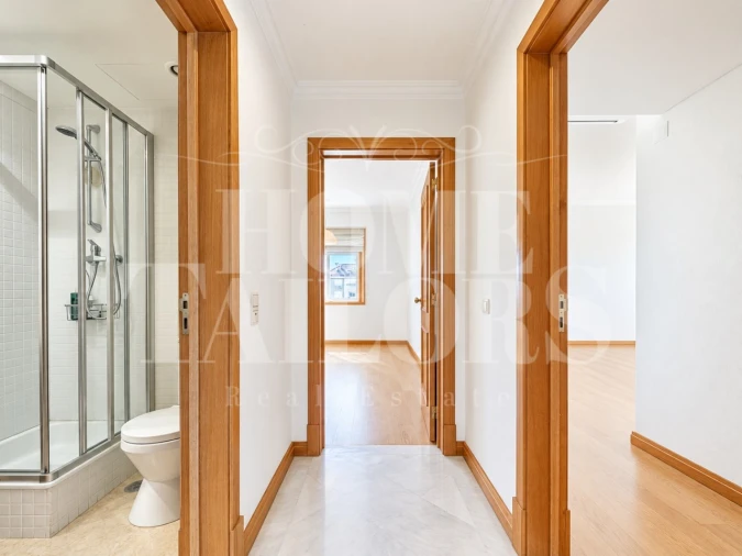 Apartamento T2 para Venda em Avenidas Novas Foto 8