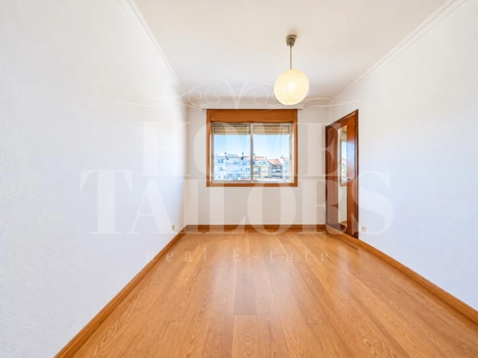 Apartamento T2 para Venda em Avenidas Novas Foto 11