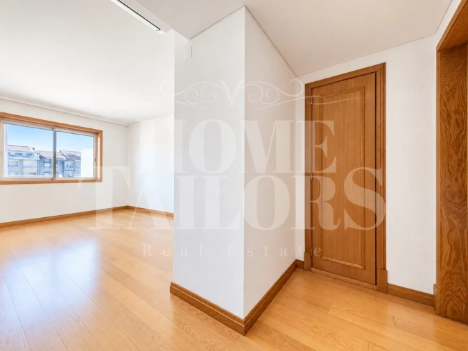 Apartamento T2 para Venda em Avenidas Novas Foto 14
