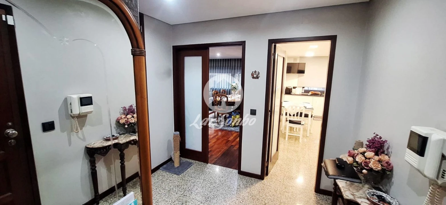 Apartamento T2 para Venda em Santa Maria Maior e Monserrate e Meadela Foto 5