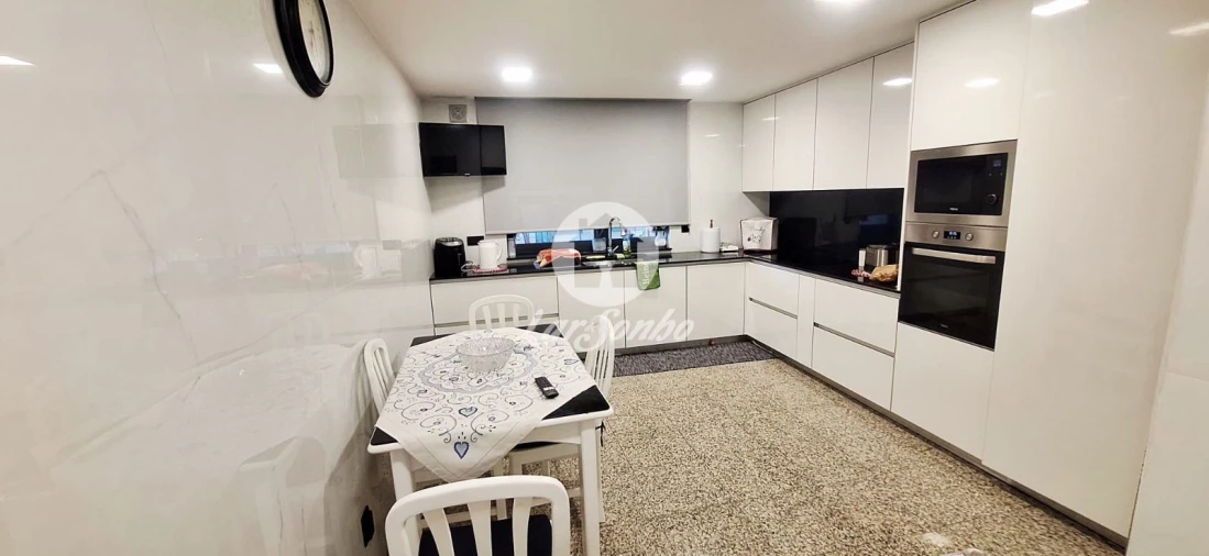 Apartamento T2 para Venda em Santa Maria Maior e Monserrate e Meadela Foto 12