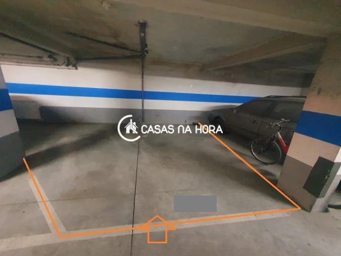Negócio para Arrendamento em Rio de Mouro Foto 2