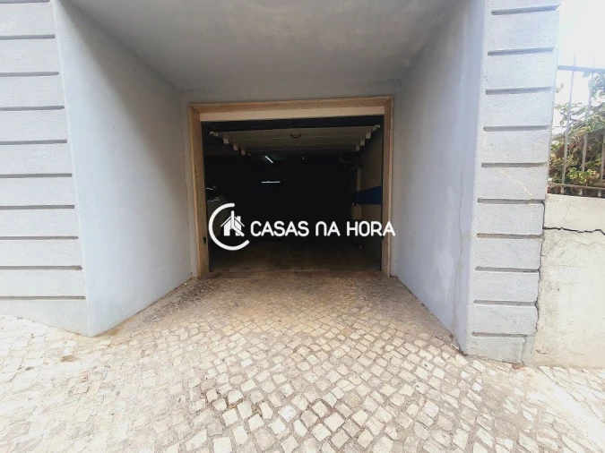 Negócio para Arrendamento em Rio de Mouro Foto 14