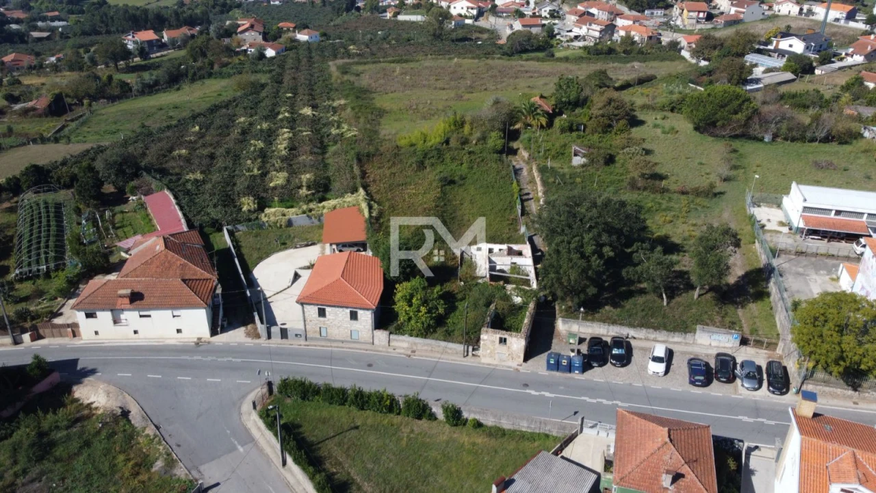 Moradia T2 para Venda em Gondomar (São Cosme), Valbom e Jovim Foto 1