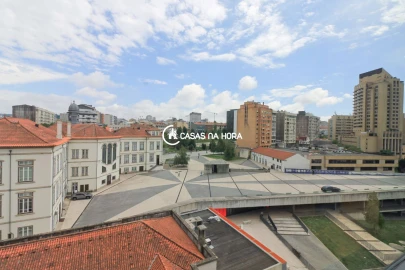 Apartamento T0 para Venda em Mafamude e Vilar do Paraíso