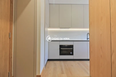 Apartamento T0 para Venda em Mafamude e Vilar do Paraíso