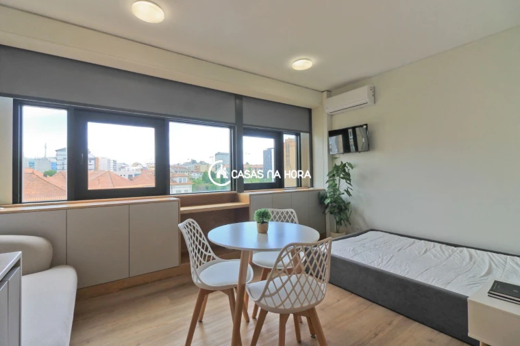 Apartamento T0 para Venda em Mafamude e Vilar do Paraíso Foto 18