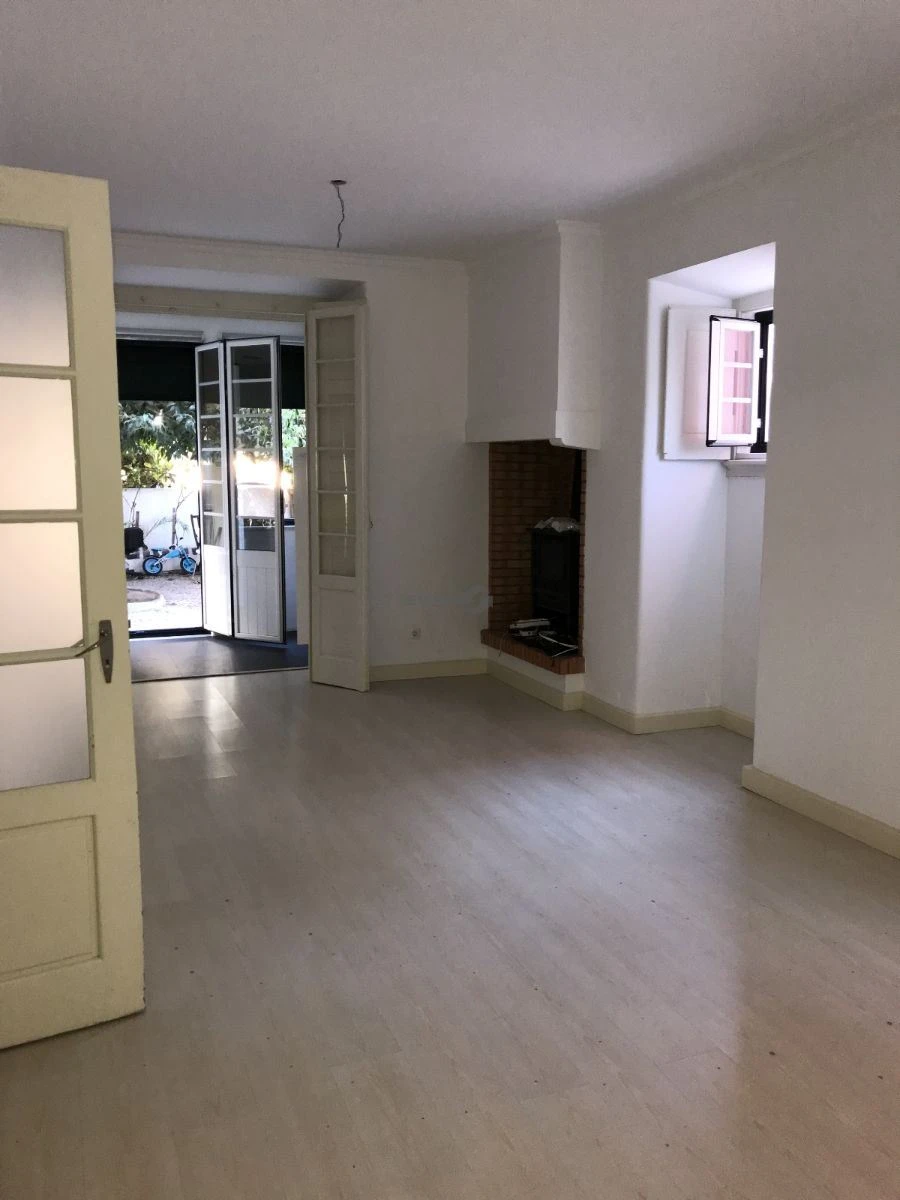 Apartamento T3 para Arrendamento em Estrela Foto 12
