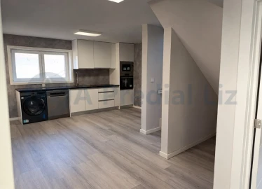Apartamento T3 para Venda em Santa Maria de Lamas