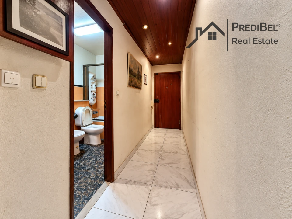 Apartamento T1 para Venda em Massamá e Monte Abraão Foto 5
