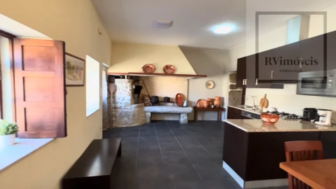Moradia T2 para Arrendamento em Antas