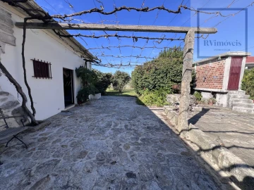 Moradia T2 para Arrendamento em Antas