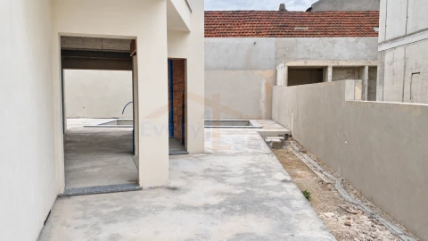 Moradia T4 para Venda em Lourinhã e Atalaia