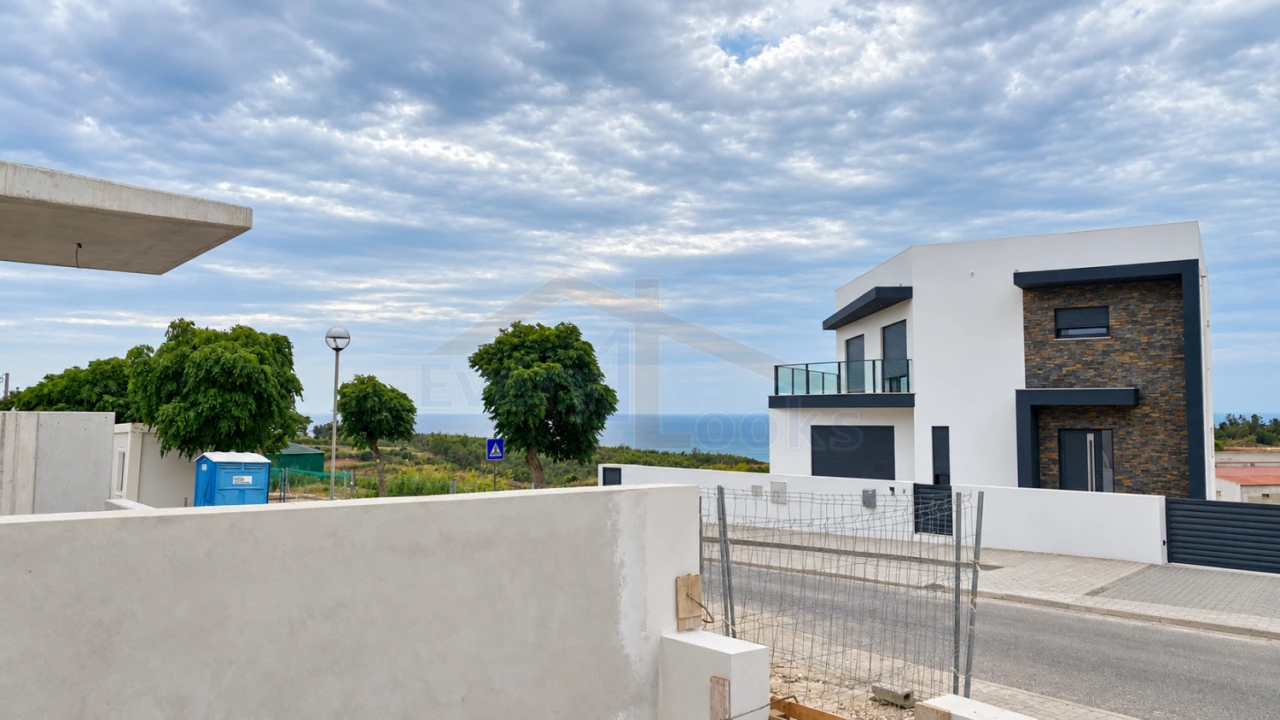 Moradia T4 para Venda em Lourinhã e Atalaia Foto 21