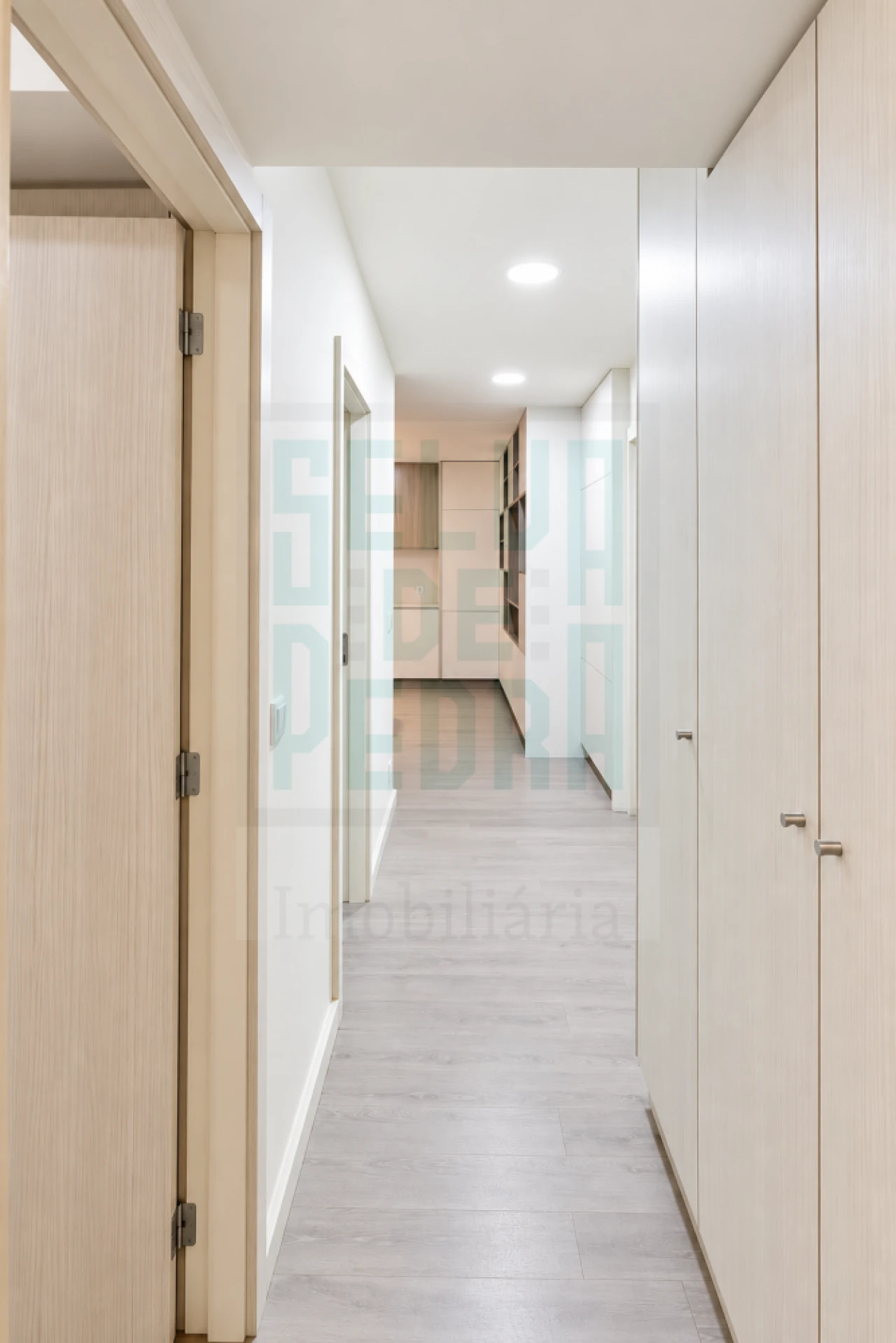 Apartamento T2 para Venda em Paranhos Foto 15
