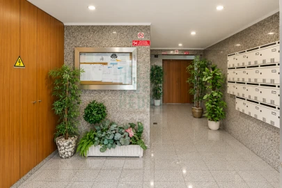 Apartamento T2 para Venda em Paranhos