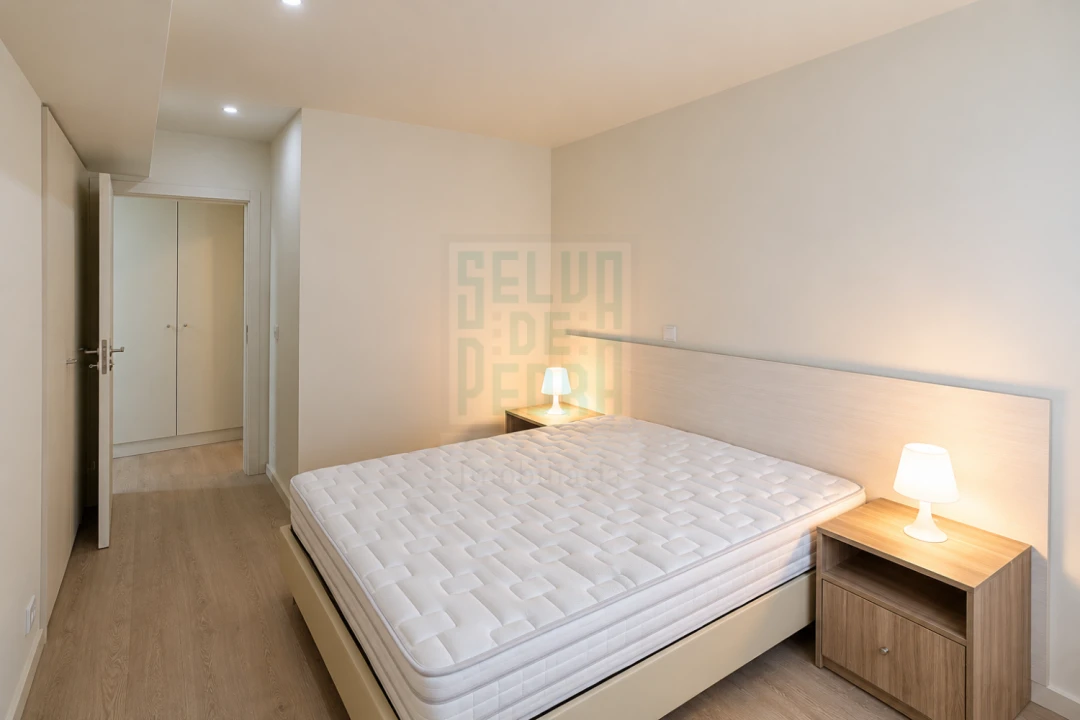 Apartamento T2 para Venda em Paranhos Foto 13