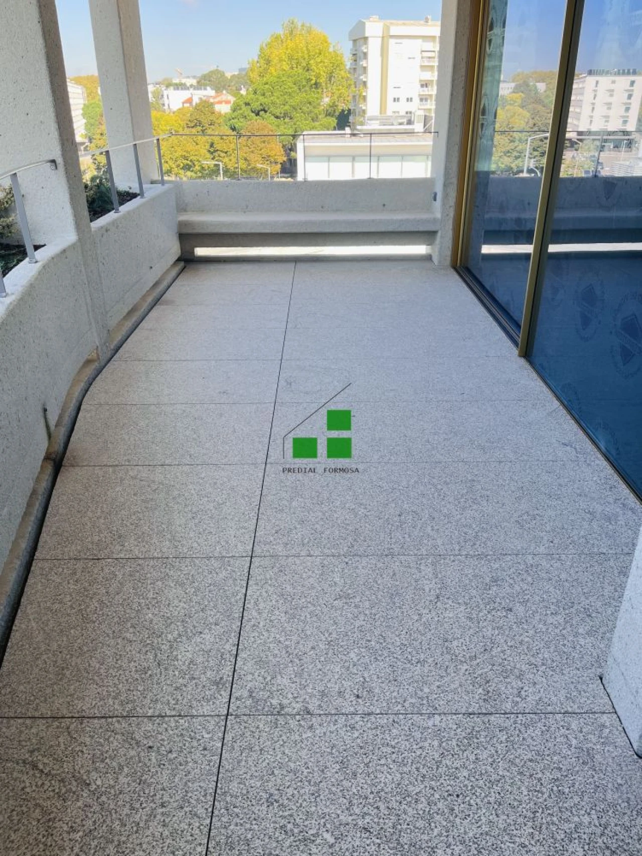 Apartamento T3 para Venda em Aldoar, Foz do Douro e Nevogilde Foto 3
