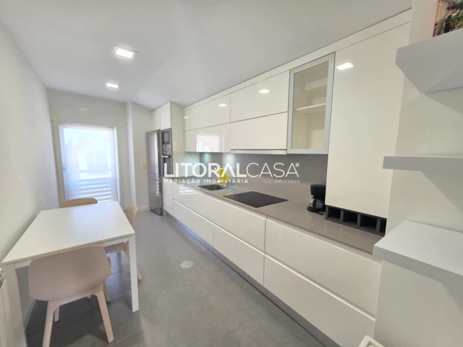 Apartamento T2 para Arrendamento em Gafanha da Encarnação Foto 3