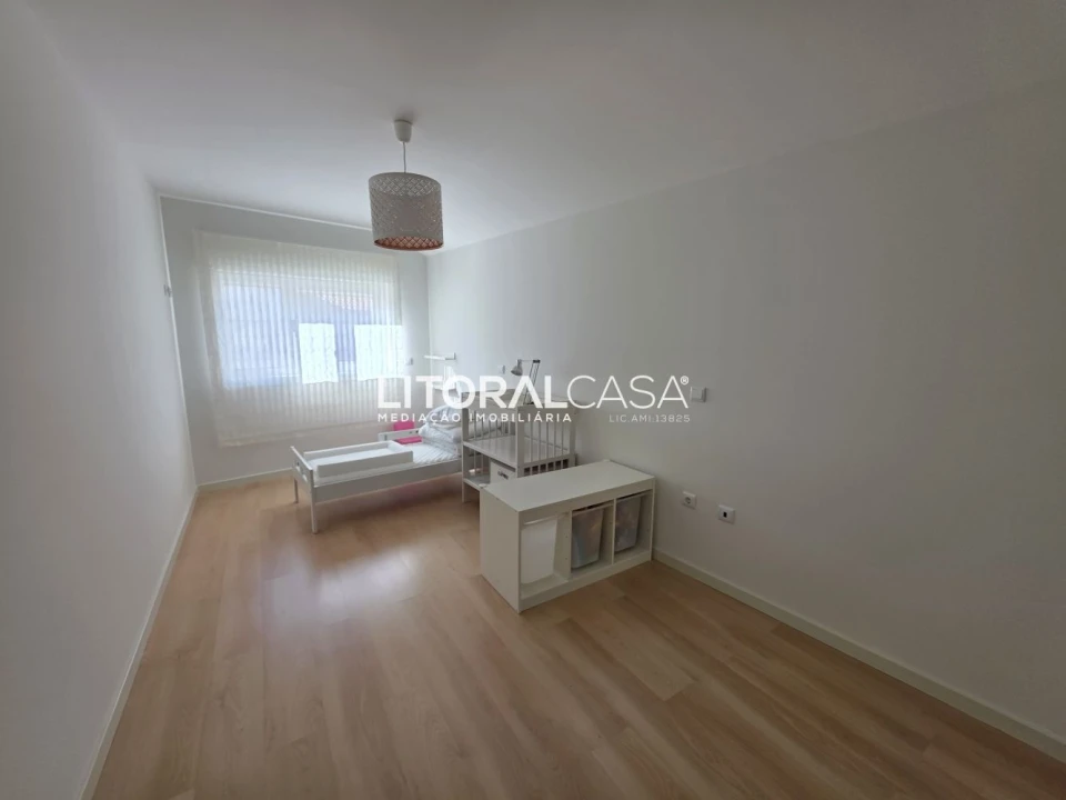 Apartamento T2 para Arrendamento em Gafanha da Encarnação Foto 17