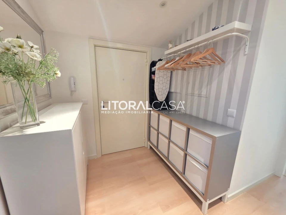 Apartamento T2 para Arrendamento em Gafanha da Encarnação Foto 28