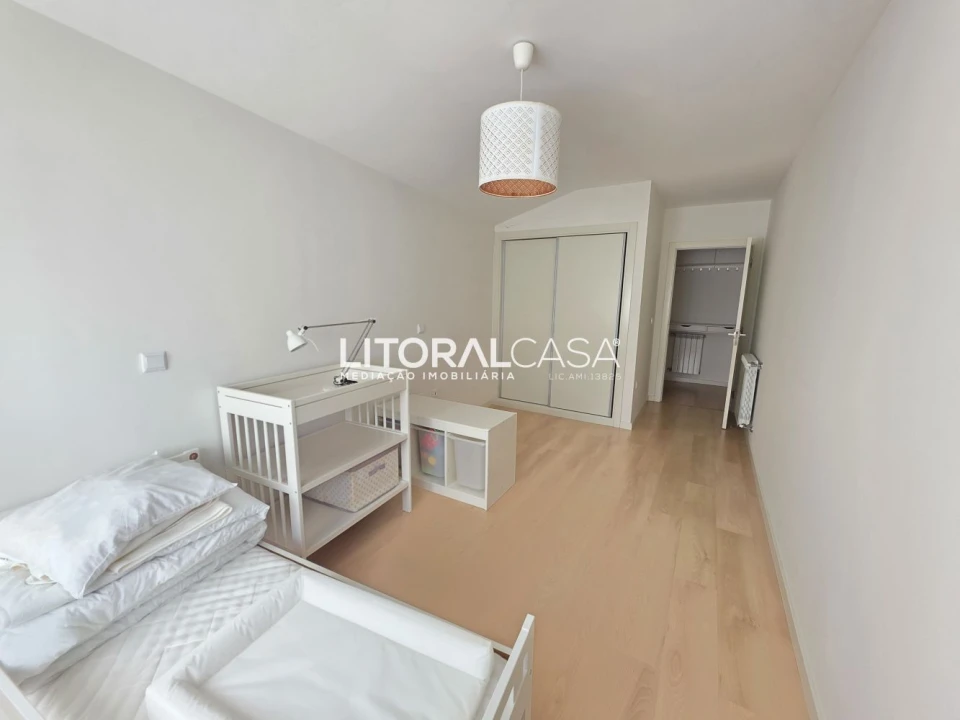 Apartamento T2 para Arrendamento em Gafanha da Encarnação Foto 15