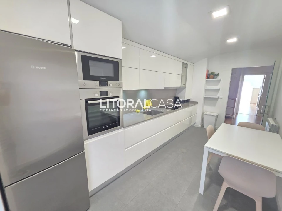 Apartamento T2 para Arrendamento em Gafanha da Encarnação Foto 5