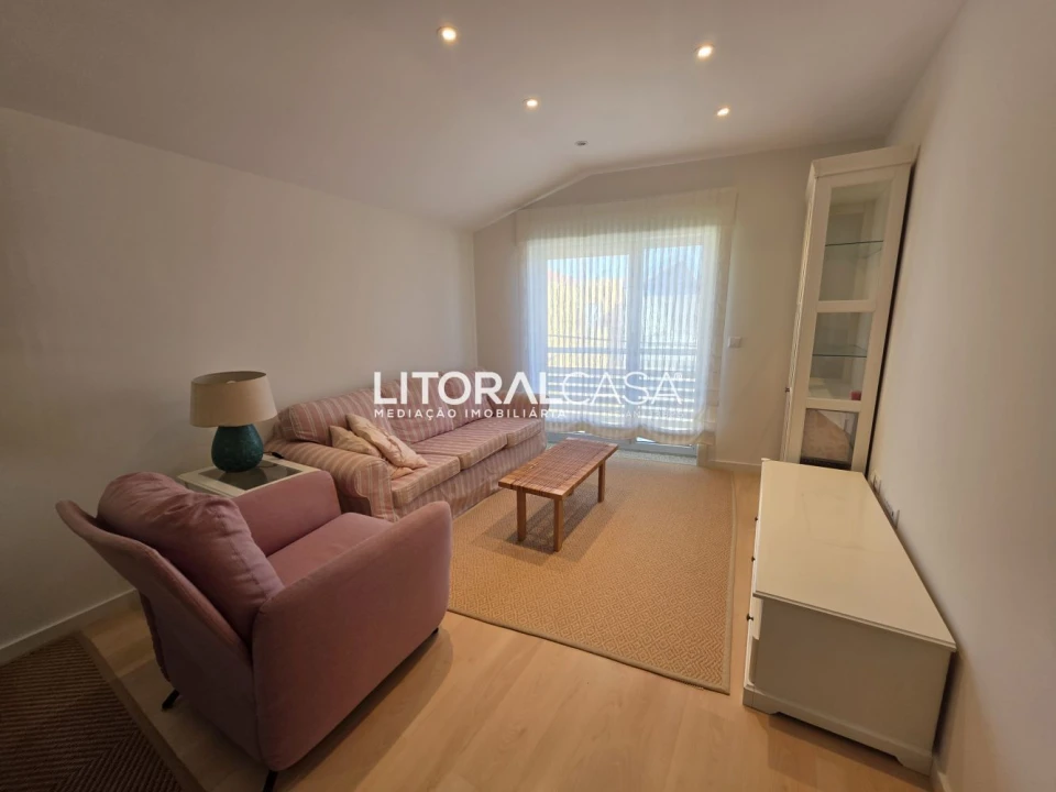 Apartamento T2 para Arrendamento em Gafanha da Encarnação Foto 13