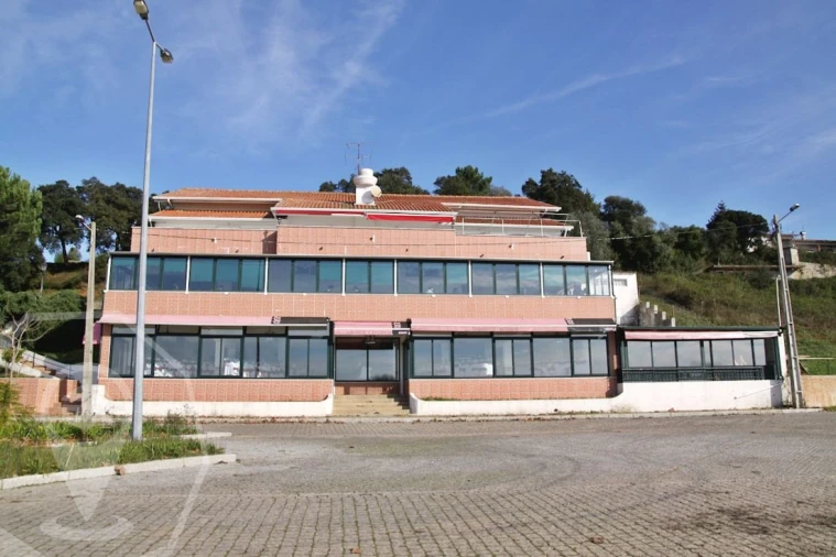 Loja para Venda em Travassô e Óis da Ribeira Foto 9