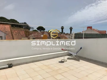 Apartamento T2 para Arrendamento em Seixal, Arrentela e Aldeia de Paio Pires