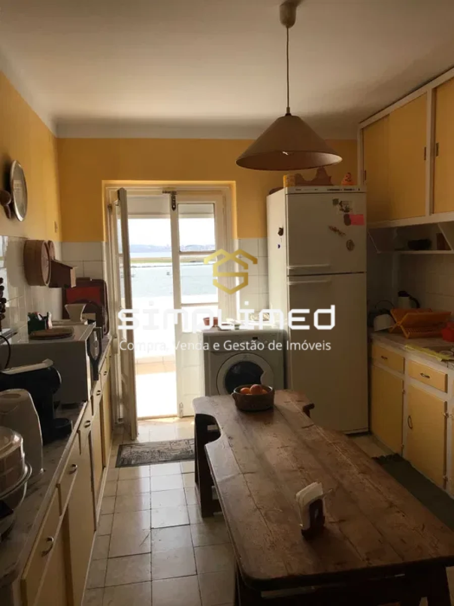 Apartamento T2 para Arrendamento em Seixal, Arrentela e Aldeia de Paio Pires Foto 6