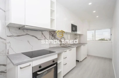 Apartamento T3 para Venda em Alto do Seixalinho, Santo André e Verderena