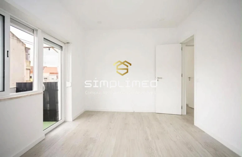 Apartamento T3 para Venda em Alto do Seixalinho, Santo André e Verderena Foto 11